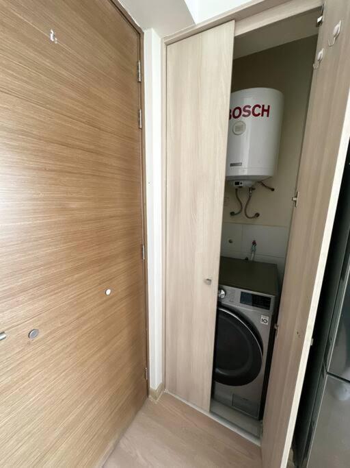 Home Cavero, Moderno Y Completo Departamento 利马 外观 照片